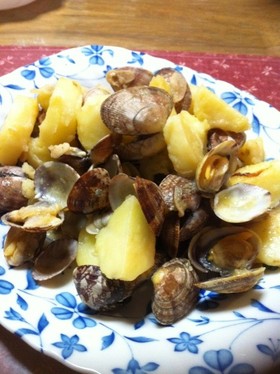 アサリとジャガイモのうまうま