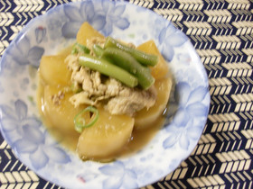 大根と豚肉の炒め煮♪