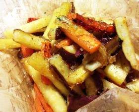 お弁当に♫フライドさつまいも＆にんじん♫