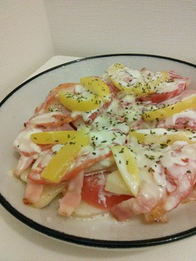 じゃがいもとトマトの牛乳ソースがけ