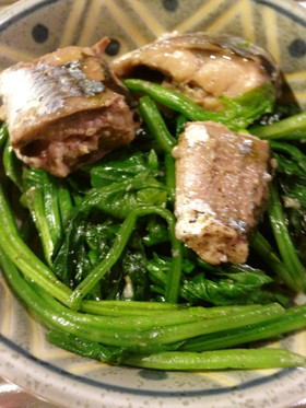 ３分おつまみ✿ほうれん草と秋刀魚缶の小鉢