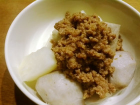 簡単！蒸し野菜の肉味噌かけ