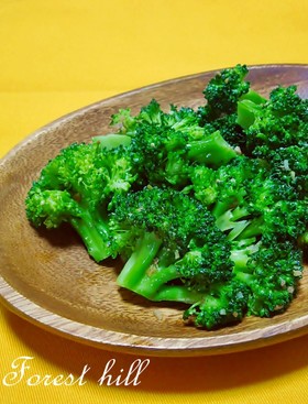 ブロッコリーとアンチョビの時短ソテー