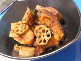 カボチャとレンコンの揚げ煮