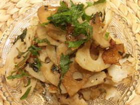 あと1品！レンコンの柔らかシソ炒め