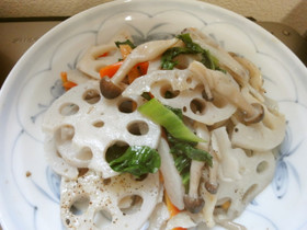 レンコンの塩麹炒め