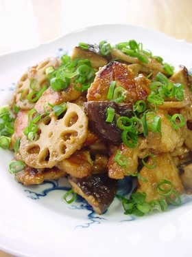 鶏胸肉とレンコンのオイ味噌炒め。