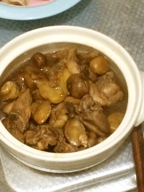 鷄ももと栗の中華煮込み