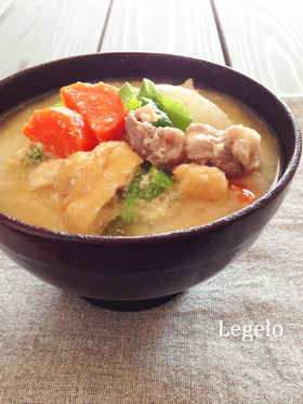 栄養たっぷり♪圧力鍋でみそ入り豚肉かす汁