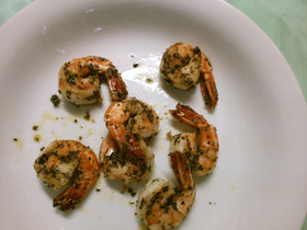 簡単 美味しい♡ 海老の バジル ソテー