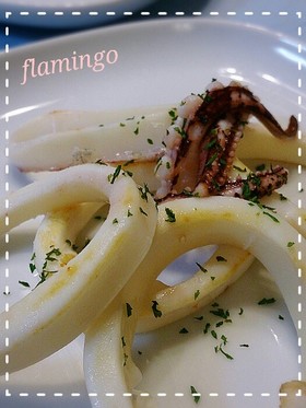 シンプルが一番！フライパンのイカ焼き