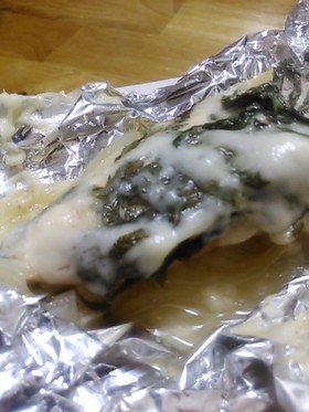 鮭のしそマヨチーズホイル焼き