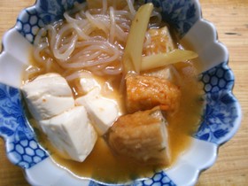 白滝 豆腐 さつま揚げ ピリ辛中華煮込み