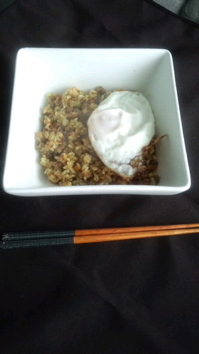 挽き肉でカレーチャーハン