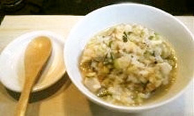 風邪気味の人に　カレー風味のねぎ粥