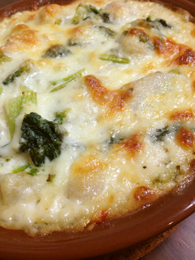 里芋と小松菜のおからソースグラタン