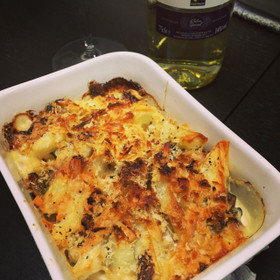 簡単！じゃがいもとアンチョビのグラタン♪