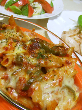 直ぐ出来る★簡単ペンネのトマトグラタン