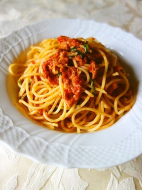 ツナとほうれん草のトマトパスタ