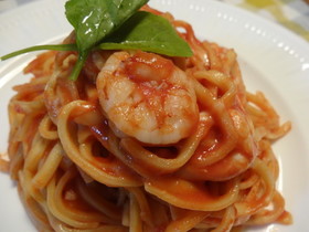 激旨！エビとモッツァレラのトマトパスタ