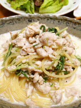 挽き肉と水菜のミルクパスタ