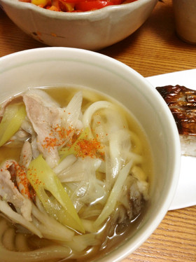 豚肉と舞茸のあたたかいおうどん