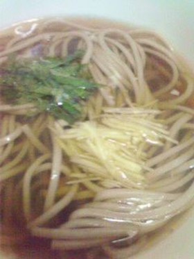 鯨大和煮缶で！くじら蕎麦
