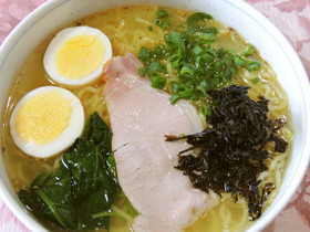 超簡単！混ぜるだけ！Ｗスープ塩ラーメン