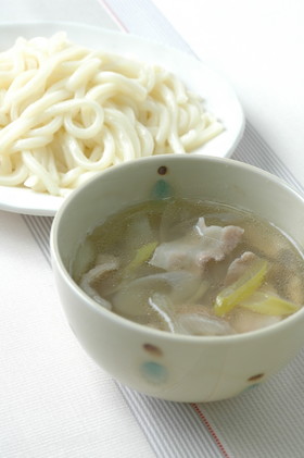 塩こうじ肉汁うどん