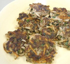 大阪高槻B級グルメ！簡単☆うどんギョーザ