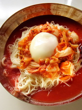 キムトマ素麺～温玉のせ～