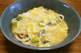 おなかに優しい♡　とろ～り卵うどん