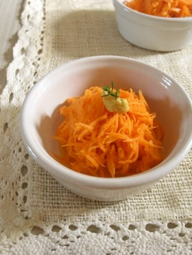 フランスのシンプル人参サラダ＊ムタール編