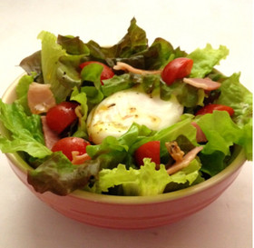 ポーチドエッグサラダ