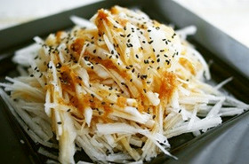 大根のごま生姜サラダ