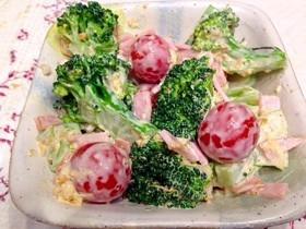 デパ地下風 ブロッコリーとトマトのサラダ