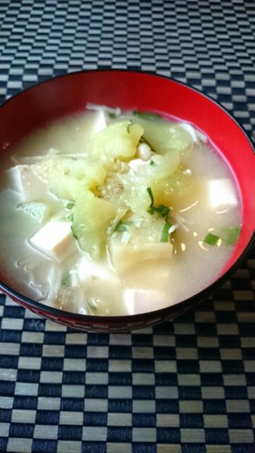 レンジで簡単焼きナス?と豆腐の味噌汁★