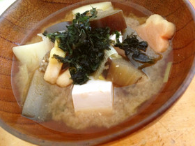 桜海老のダシで味噌汁