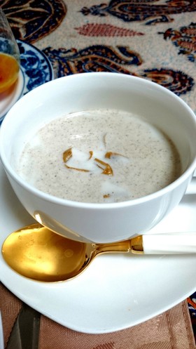 ごぼうの土の香りをポタージュに♪