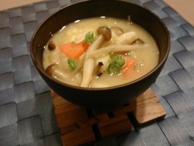 ◆簡単♡里芋ときのこのお味噌汁◆