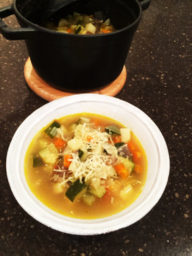 《簡単》イタリア人のミネストローネ