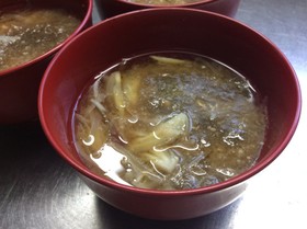 とろろ昆布とみょうがのお味噌汁