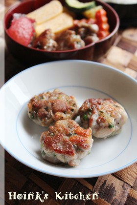 豚肉の丸め焼き＊餃子みたいな味＊