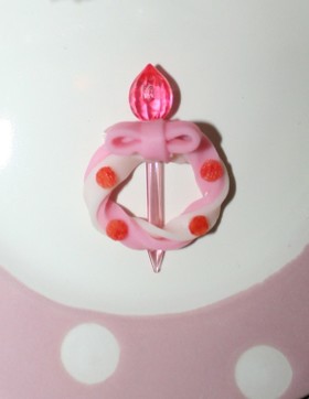 クリスマスに♡ピンクと白のリース