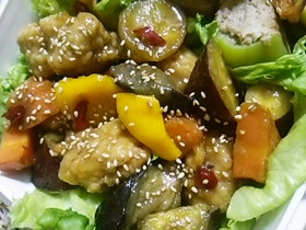 お弁当に★鶏の唐揚げと揚げ野菜の甘辛味