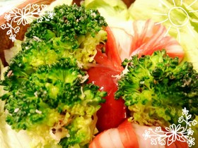 お弁当☆ブロッコリーのレンジチーズ蒸し。