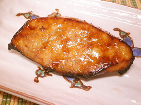 カジキマグロのわさび醤油漬け焼き