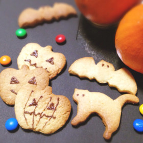 ハロウィンの型抜きクッキー、サクサク