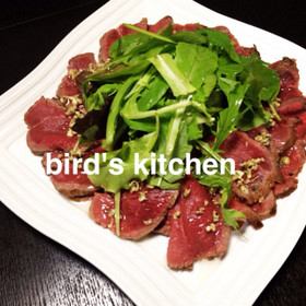 ローストビーフのルッコラまみれ