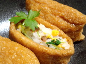 しっかり味のカラフルいなり寿司